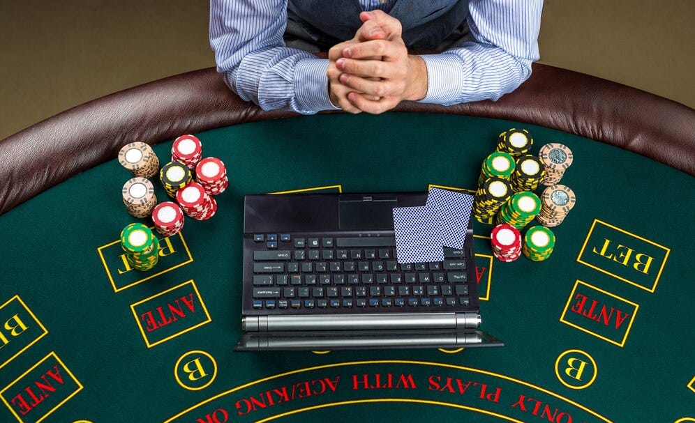 Virtual Casino Enthusiasts Enjoy High-Stakes Fun From Home